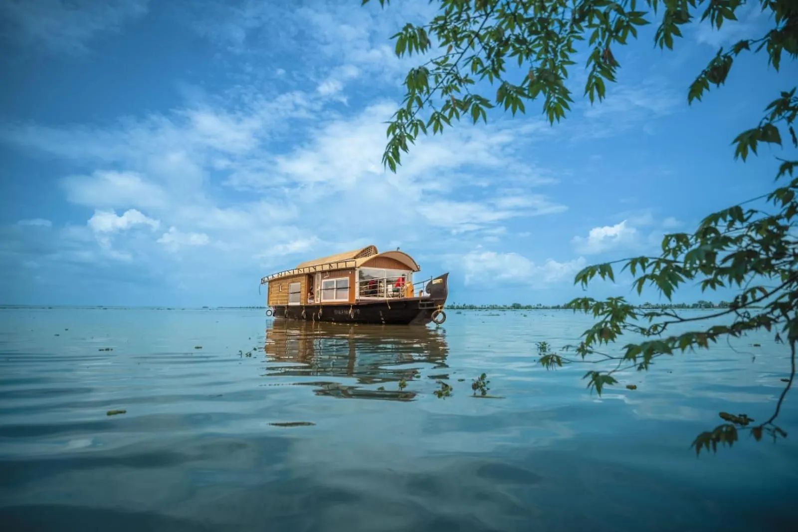 Botel Alice Houseboats Alleppey Alappuzha
