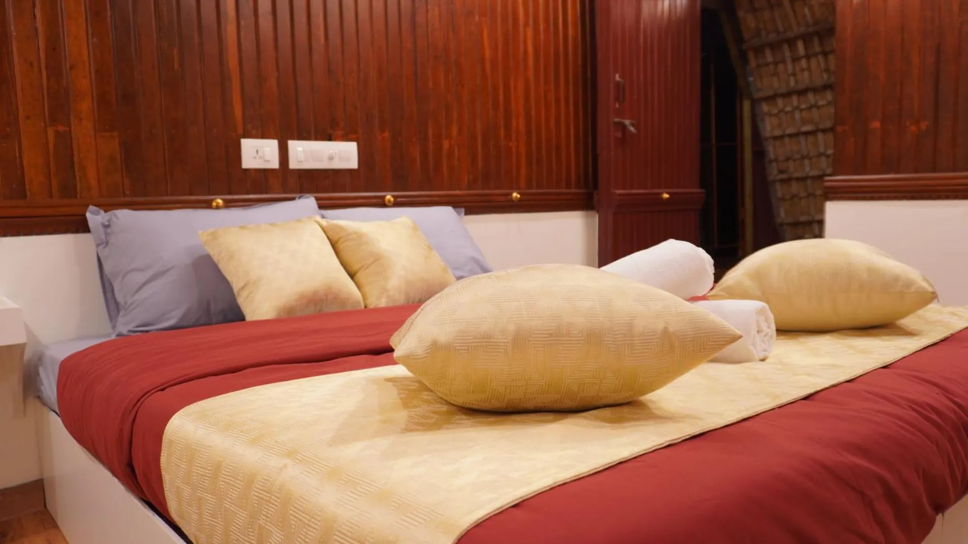 Alice Houseboats Alleppey Alappuzha