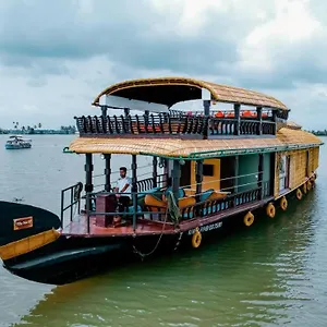 Why Not Houseboat Botel