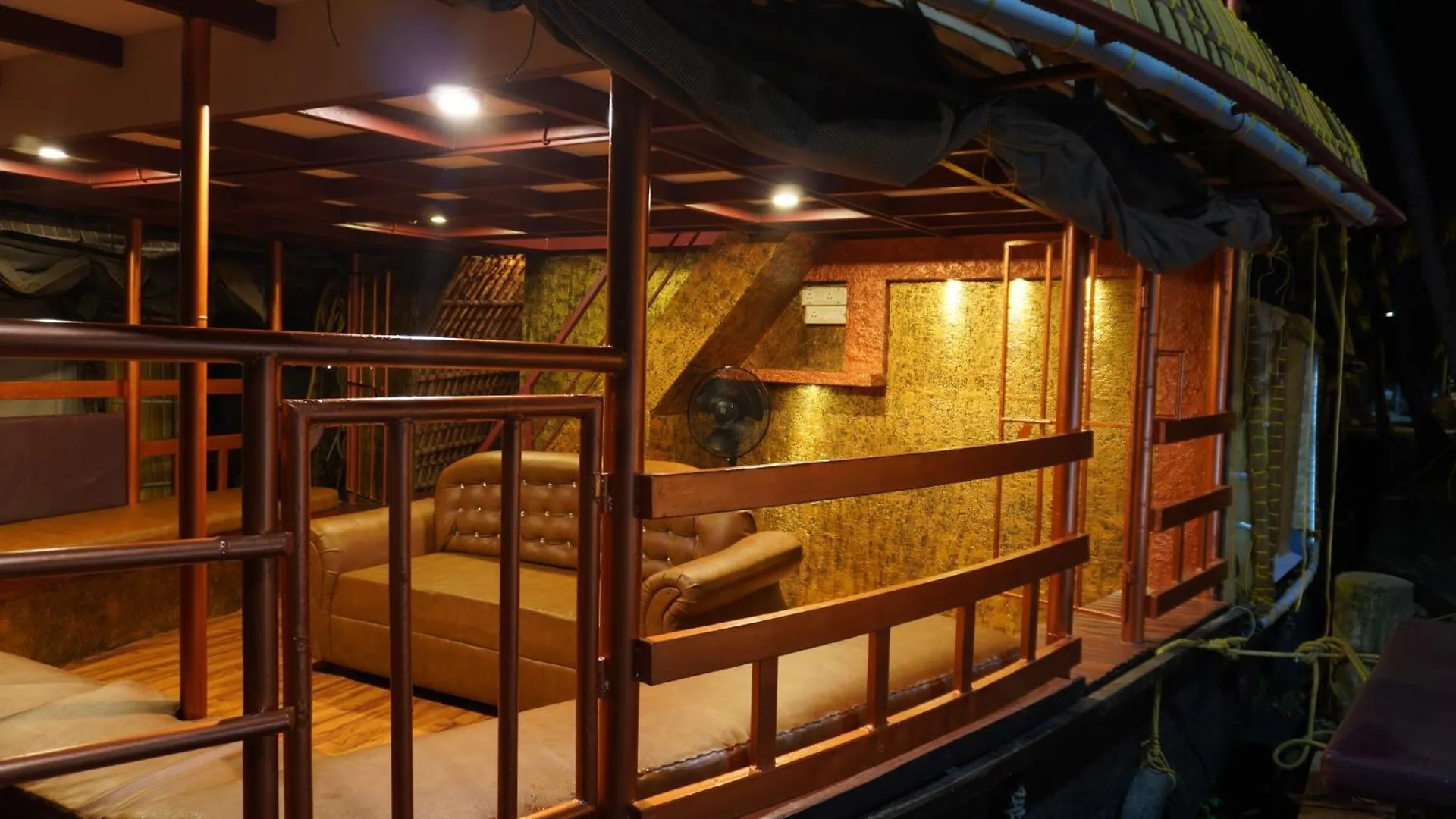 Botel Alice Houseboats Alleppey Alappuzha India
